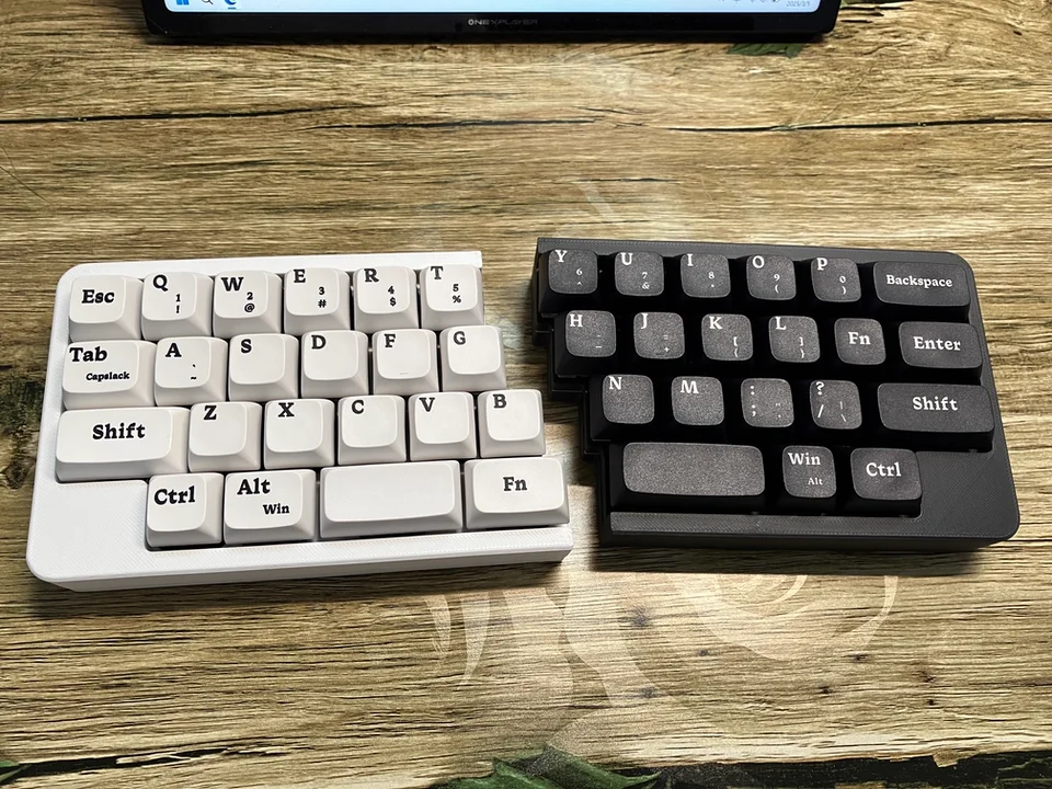 40% Split Keyboard Kit Wireless 2.4G Hot Swap Ergonomic Left and Right Handed Customized Gaming Mechanical Keyboard Support VIAL
40% Split Keyboard Kit Wireless 2.4G Hot Swap Ergonomic Left and Right Handed Customized Gaming Mechanical Keyboard Support VIAL