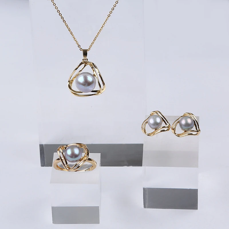 Wholesale Popular Simple Elegant Gold Plated earring ring necklace pendant pearl jewelry set
Wholesale Popular Simple Elegant Gold Plated earring ring necklace pendant pearl jewelry set