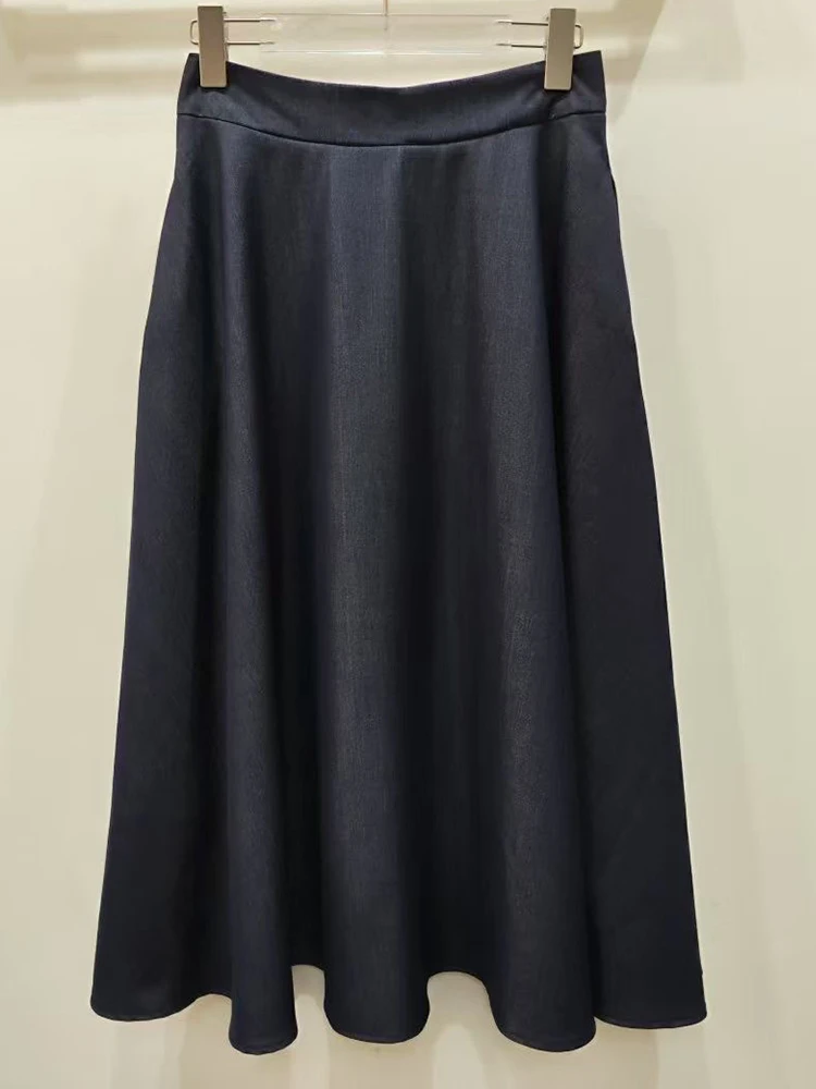 Retro blue fashion Joker high waist big skirt spring and summer women's new temperament A-line skirt
Retro blue fashion Joker high waist big skirt spring and summer women's new temperament A-line skirt