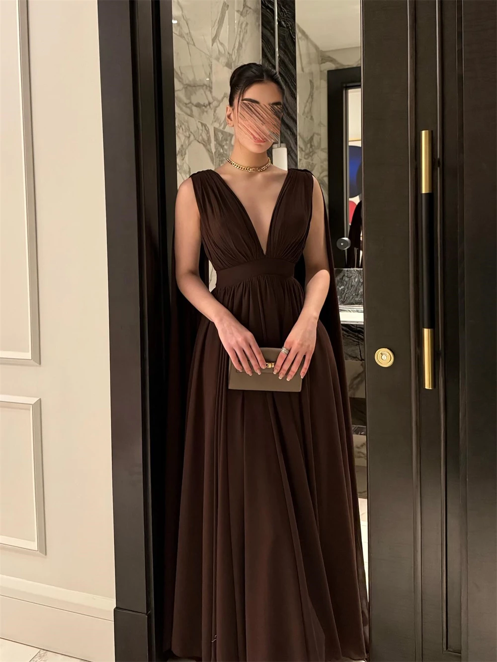 Customized Charming Chiffon Evening Dresses Soft V-Neck Sleeveless Homecoming Dresses Sweep Train Special Occasion Gowns
Customized Charming Chiffon Evening Dresses Soft V-Neck Sleeveless Homecoming Dresses Sweep Train Special Occasion Gowns