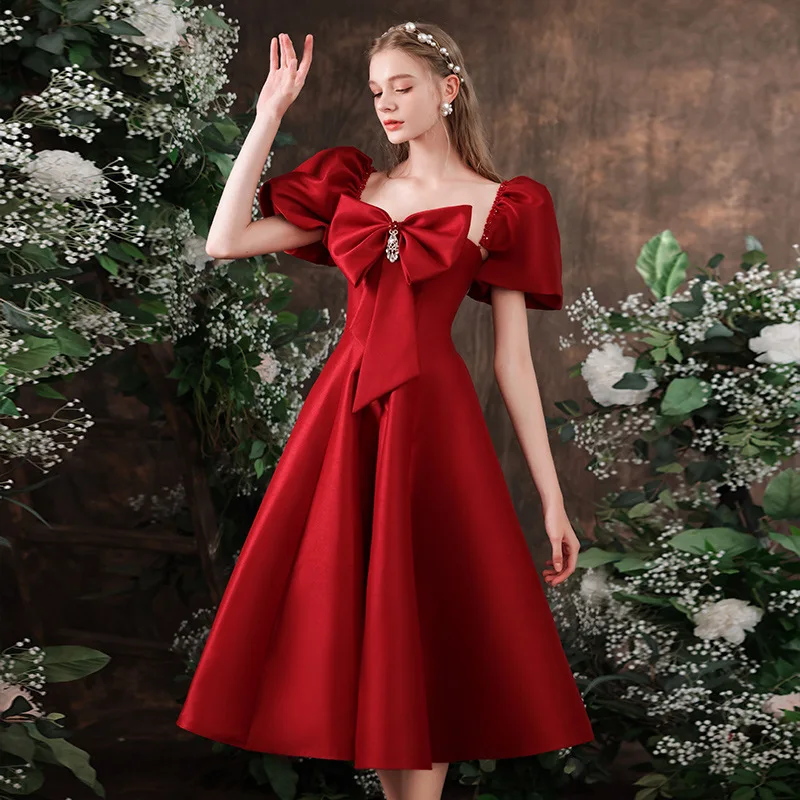 Simple Women Evening Dress Temperament Puff Sleeve A-Line Banquet Dresses Elegant Bow Wedding Toast Gown
Simple Women Evening Dress Temperament Puff Sleeve A-Line Banquet Dresses Elegant Bow Wedding Toast Gown