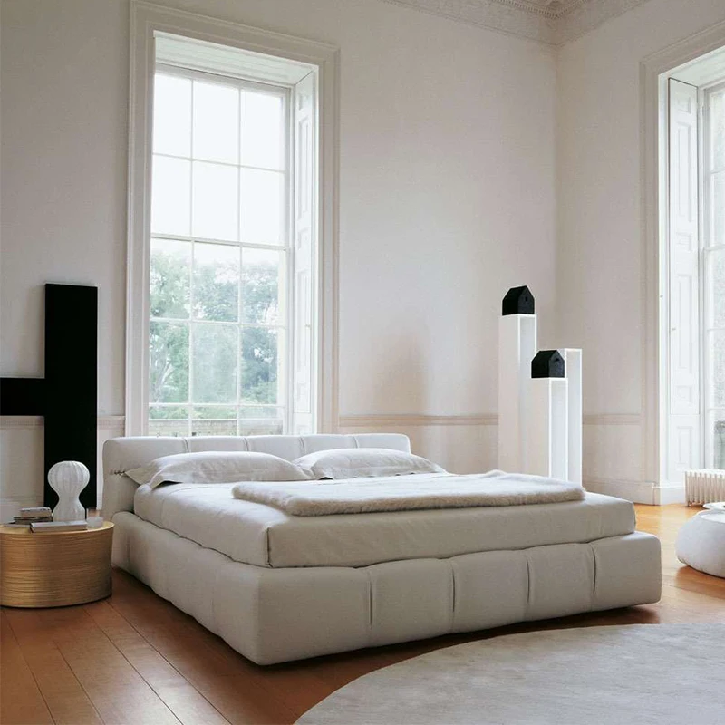 Italian Lamb Fleece Double Bed Fabric Puff Bed Master Bedroom Cream Bedroom Bed
Italian Lamb Fleece Double Bed Fabric Puff Bed Master Bedroom Cream Bedroom Bed