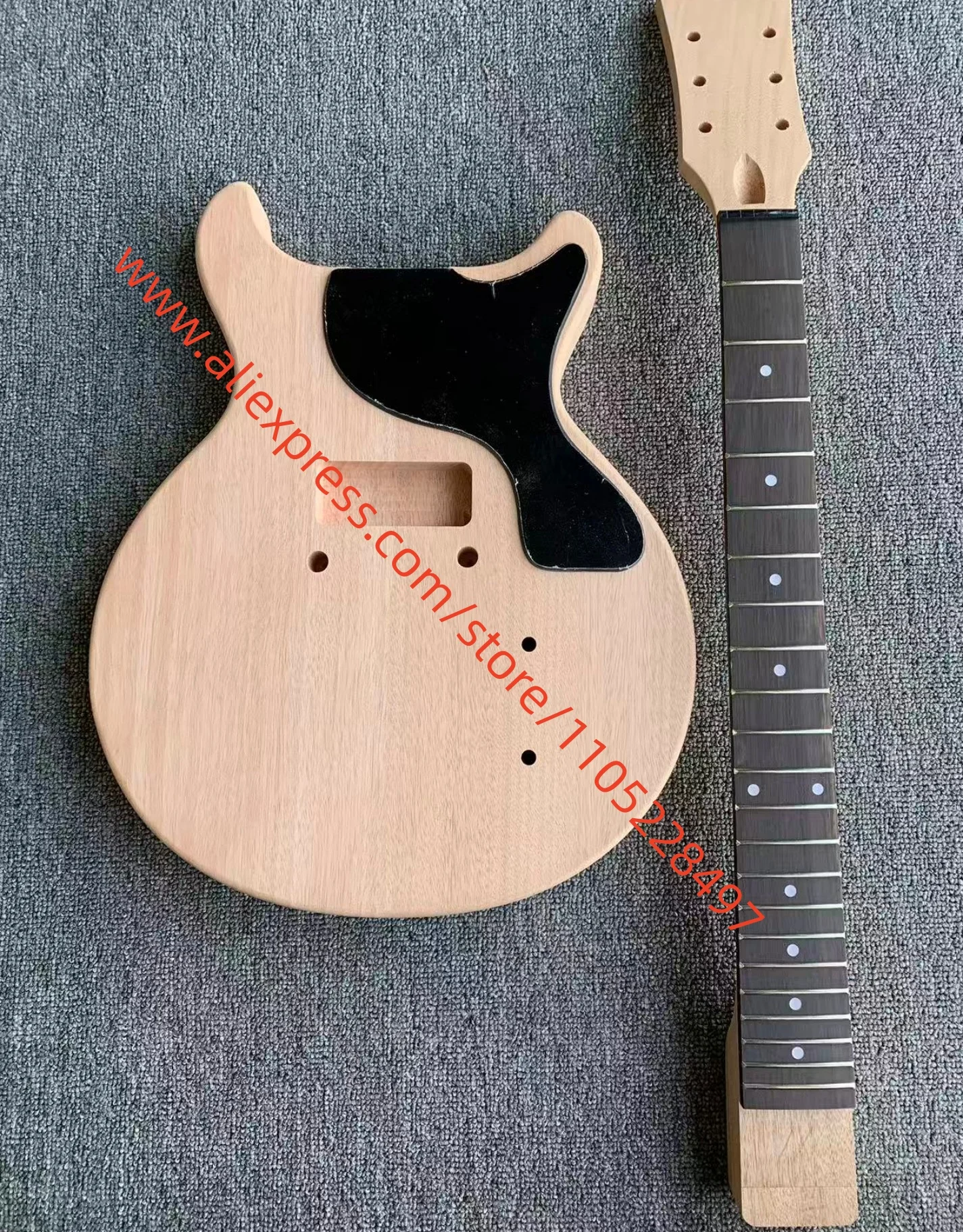 DIY High-end LP DC semi-finished product: 1 P90 pickup
DIY High-end LP DC semi-finished product: 1 P90 pickup