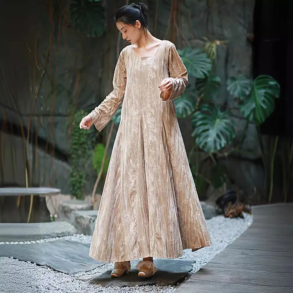 2024 Spring Summer New Cotton Linen Printed Square Neck Style Full Sleeve Women Dress Chinese Large Hem Dress LX275
2024 Spring Summer New Cotton Linen Printed Square Neck Style Full Sleeve Women Dress Chinese Large Hem Dress LX275