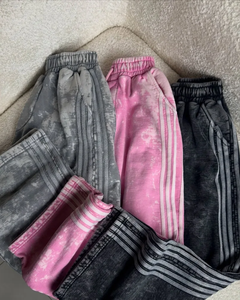 Tie-dye Colorful Striped Patchwork Sweatpants Men American High-waisted Floor-length Pants Street Distressed Casual Pants Women
Tie-dye Colorful Striped Patchwork Sweatpants Men American High-waisted Floor-length Pants Street Distressed Casual Pants Women