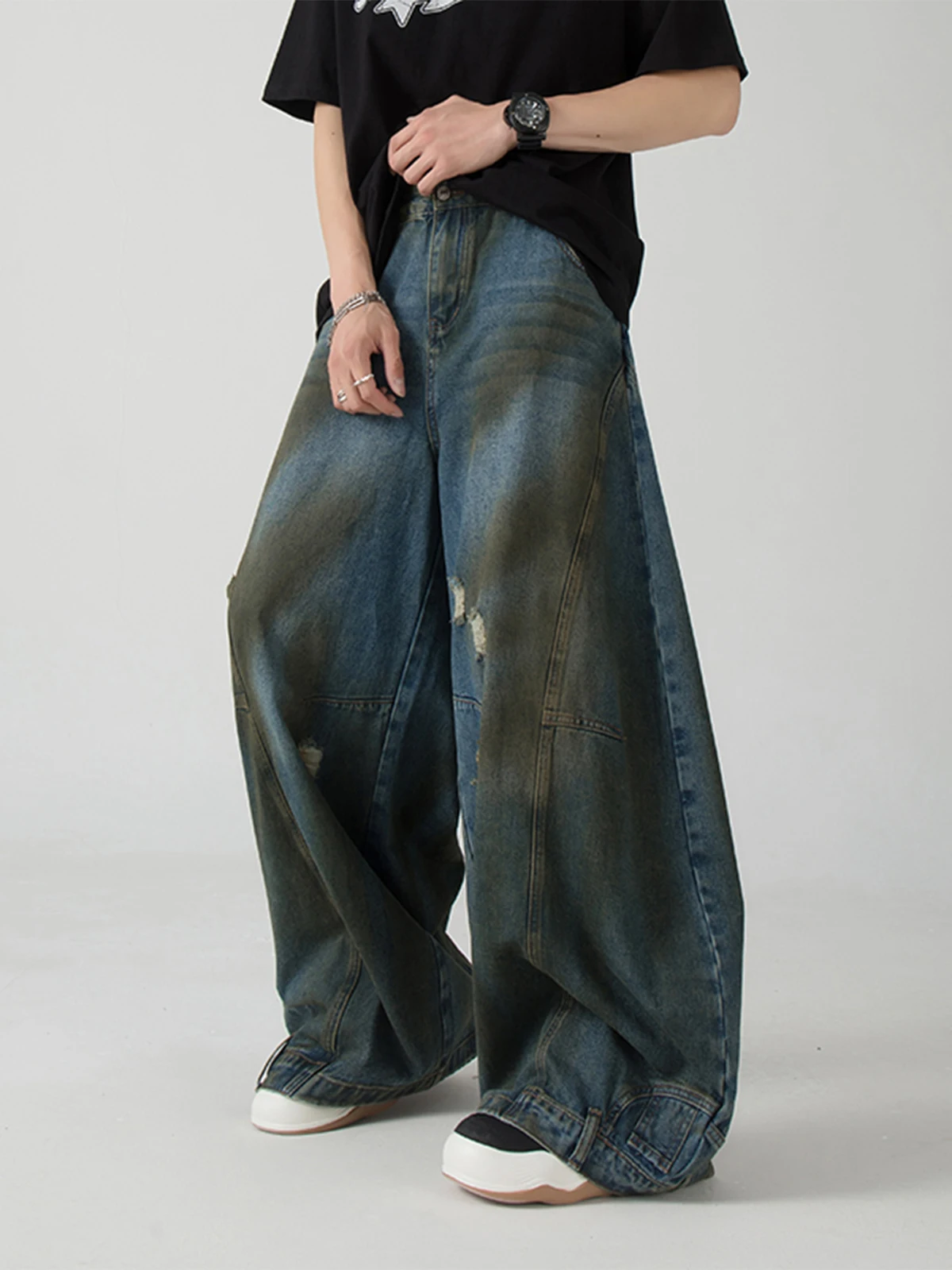 Washed Straight Leg Hole Design Sensation Inverted Dirty Jeans Men Women Retro Loose Wide Leg Micro Flared Floor-Length Pants
Washed Straight Leg Hole Design Sensation Inverted Dirty Jeans Men Women Retro Loose Wide Leg Micro Flared Floor-Length Pants