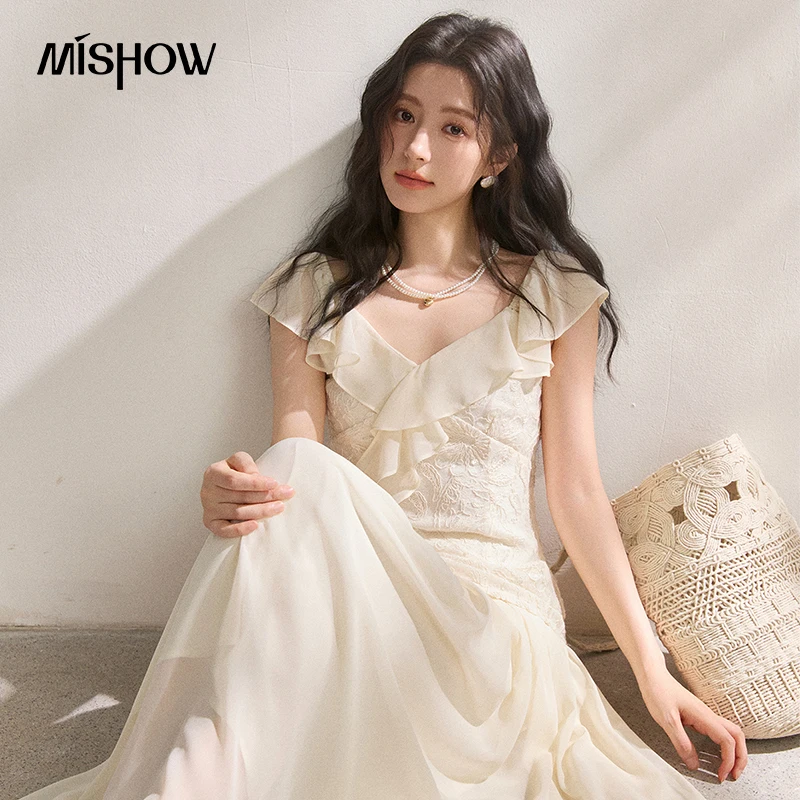 MISHOW Jacquard Lace Splicing Chiffon Dress For Women Summer 2026 V-Neck Ruffles Flying Sleeve Dress Romantic Female MXF24L2678
MISHOW Jacquard Lace Splicing Chiffon Dress For Women Summer 2026 V-Neck Ruffles Flying Sleeve Dress Romantic Female MXF24L2678