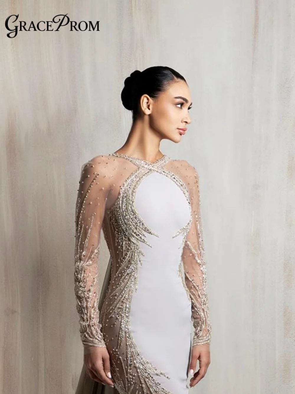2026 New Arrival Light Grey Evening Gown Stunning Long Sleeve Mermaid Dress With Crystal Beading And Sheer Mesh فساتين سهرة
2026 New Arrival Light Grey Evening Gown Stunning Long Sleeve Mermaid Dress With Crystal Beading And Sheer Mesh فساتين سهرة