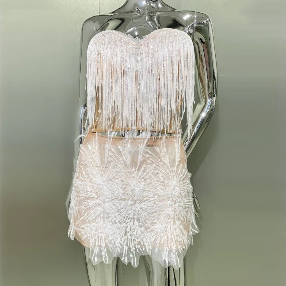 Luxury Tassels White Lace Sexy Mesh Backless Two-Pieces Set Evening Party Performance Costume Nightclub Singer Dancer Stage Wear
Luxury Tassels White Lace Sexy Mesh Backless Two-Pieces Set Evening Party Performance Costume Nightclub Singer Dancer Stage Wear