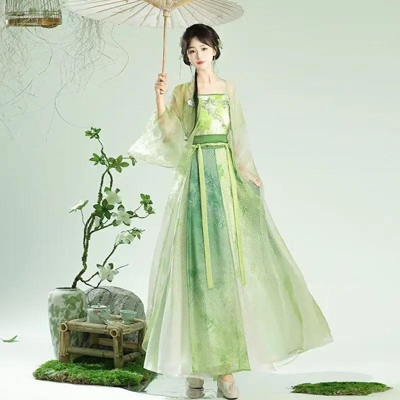 Fresh Green Floral Embroidery Hanfu Women's Song Dynasty Sling Long Beizi Skirt Girls Halloween Street Cosplay Clothing
Fresh Green Floral Embroidery Hanfu Women's Song Dynasty Sling Long Beizi Skirt Girls Halloween Street Cosplay Clothing