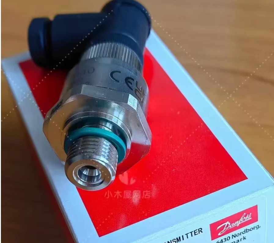 DANFOSS Pressure sensor pressure transmitter DSTP140 075G1056 new in stock
DANFOSS Pressure sensor pressure transmitter DSTP140 075G1056 new in stock