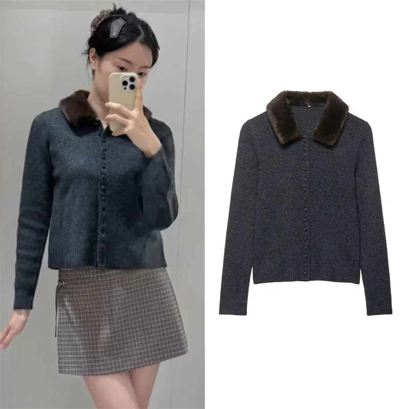 Women's Coat 2025 Autumn New Style Dark Gray Long Sleeve Faux Fur Effect Knitted Cardigan Coat Casual Fashion Versatile
Women's Coat 2025 Autumn New Style Dark Gray Long Sleeve Faux Fur Effect Knitted Cardigan Coat Casual Fashion Versatile