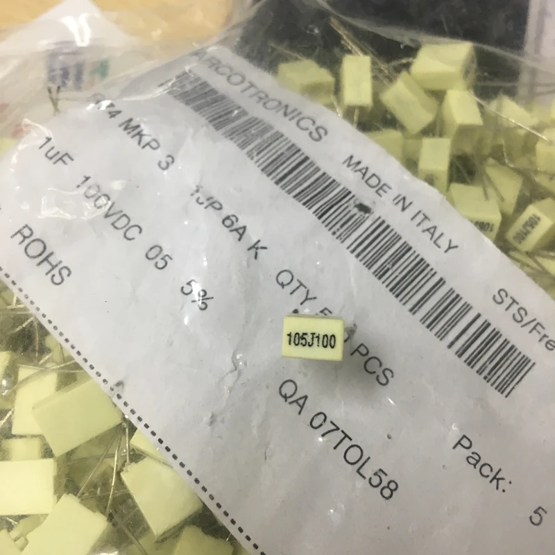 10/50/100/200PCS Brand new original AV correction resonant capacitor film capacitor 100V105J 1uF P5MM square small-volume lamina
10/50/100/200PCS Brand new original AV correction resonant capacitor film capacitor 100V105J 1uF P5MM square small-volume lamina