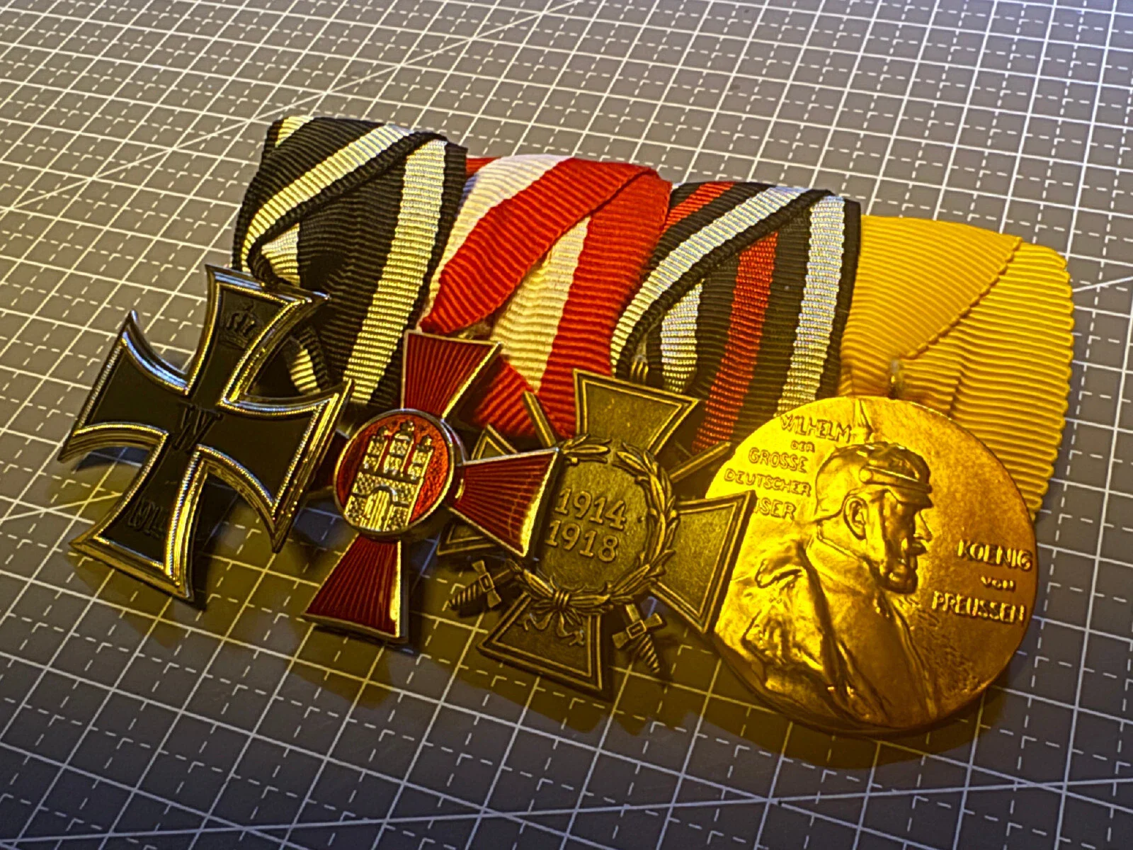 WWI German Medal Bar Ribbon Bar Reproduction
WWI German Medal Bar Ribbon Bar Reproduction