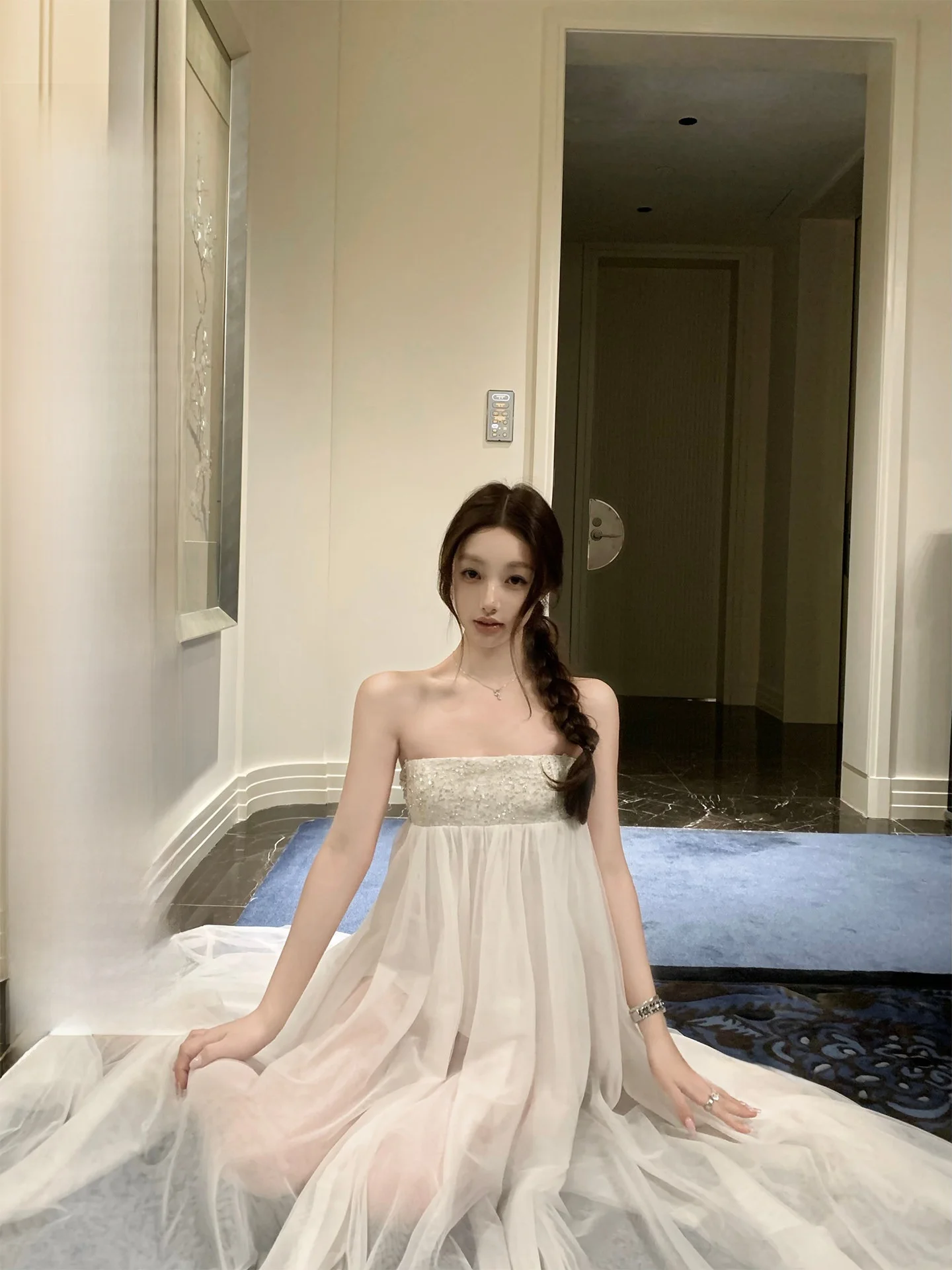Classic Chest Wrap Tulle Lace Skirt Dress Birthday Dress Soft Polyester Fabric Sequin Processed Loose Fit Style No Sleeve
Classic Chest Wrap Tulle Lace Skirt Dress Birthday Dress Soft Polyester Fabric Sequin Processed Loose Fit Style No Sleeve