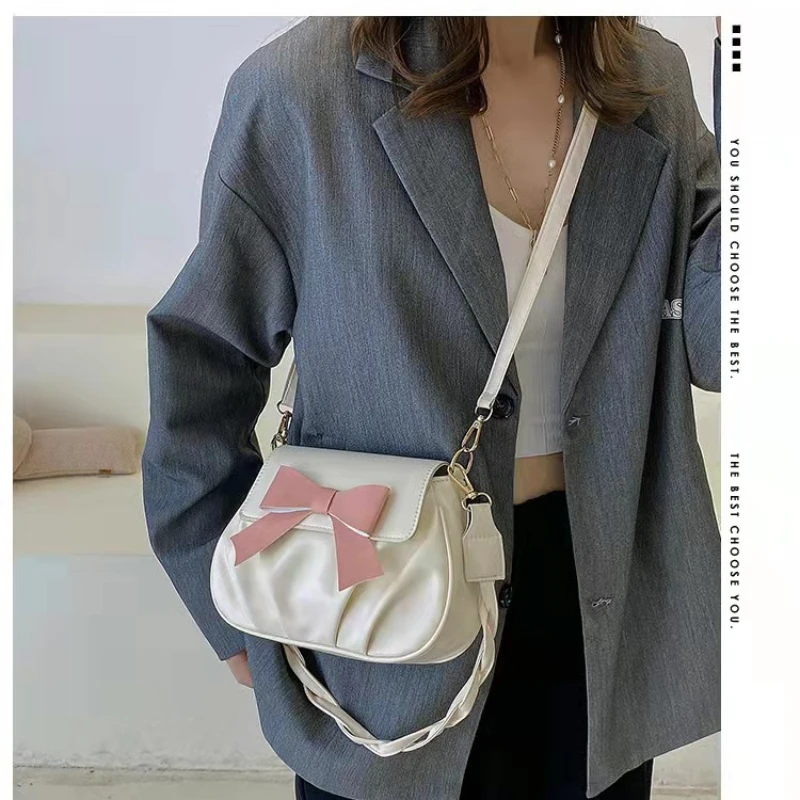 Summer Sweet Girls Cute Bowknot Shouler Bag Korean Trendy PU Leather Crossbody Tote Bags Niche Messenger Handbags Armpit Satchel
Summer Sweet Girls Cute Bowknot Shouler Bag Korean Trendy PU Leather Crossbody Tote Bags Niche Messenger Handbags Armpit Satchel