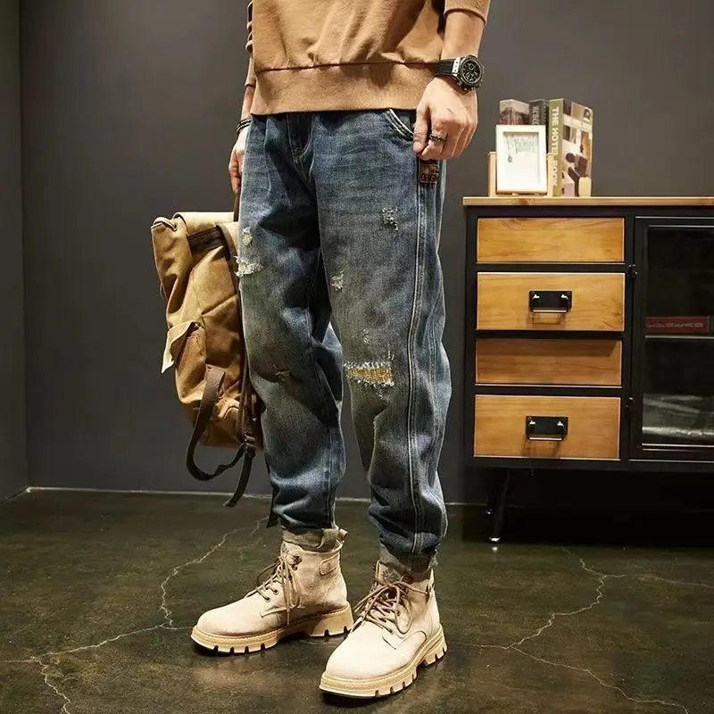 New Arrival Men's Vintage Patched Ripped Distressed Jeans Pants Harajuku Fashion Loose Straight Leg Work Casual Trousers Male
New Arrival Men's Vintage Patched Ripped Distressed Jeans Pants Harajuku Fashion Loose Straight Leg Work Casual Trousers Male