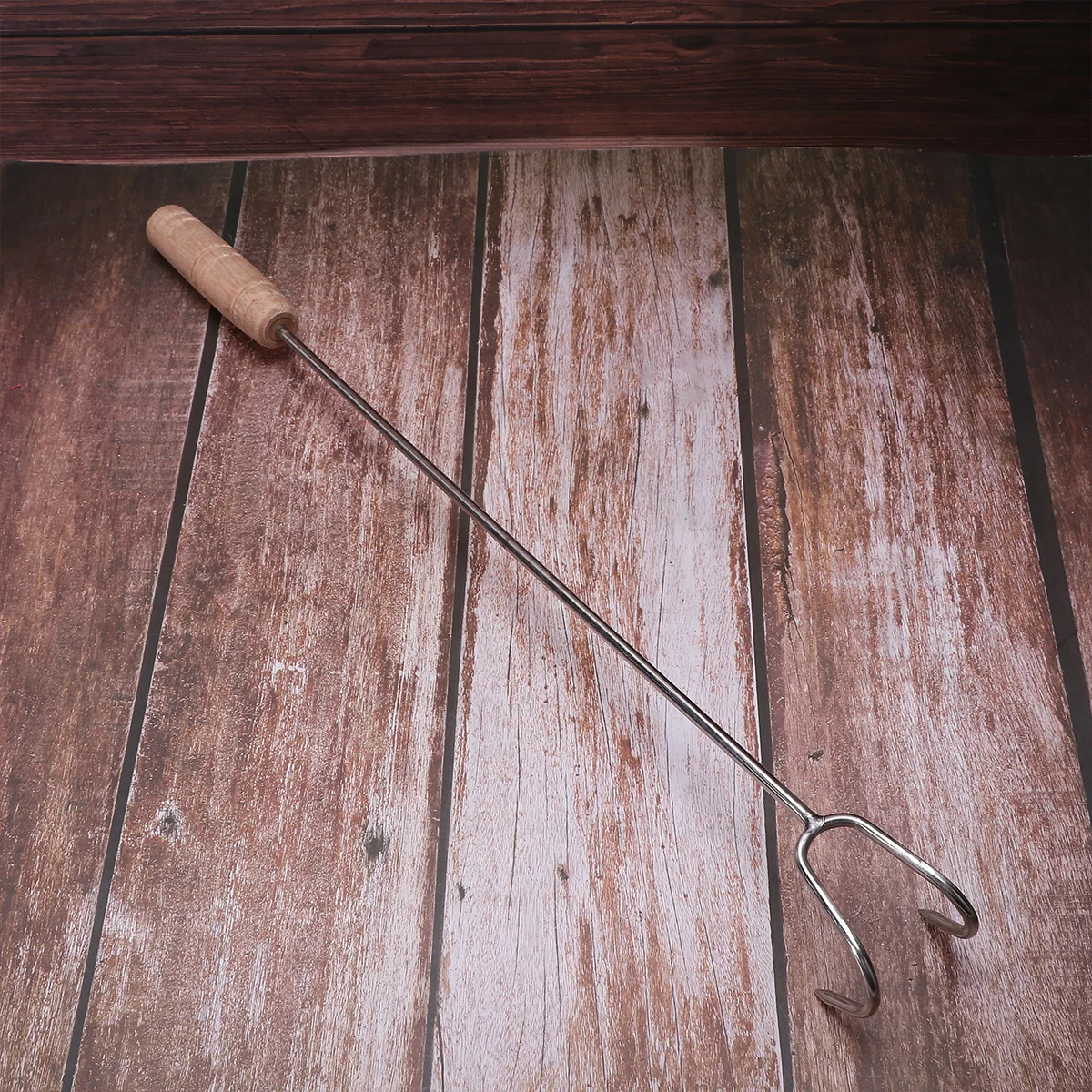 Stainless Steel Double Hooks Bbq Forks Non-Slip Wood Handle Roasting Food Flipper Turner For Outdoor Grilling Silver
Stainless Steel Double Hooks Bbq Forks Non-Slip Wood Handle Roasting Food Flipper Turner For Outdoor Grilling Silver