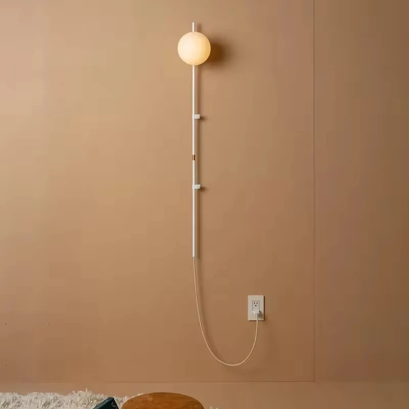 LED Wiring Free Decorative Wall Lamp Nordic Modern Simple Bedroom Bedside Living Room High-end French Line Glass Bracket Light
LED Wiring Free Decorative Wall Lamp Nordic Modern Simple Bedroom Bedside Living Room High-end French Line Glass Bracket Light