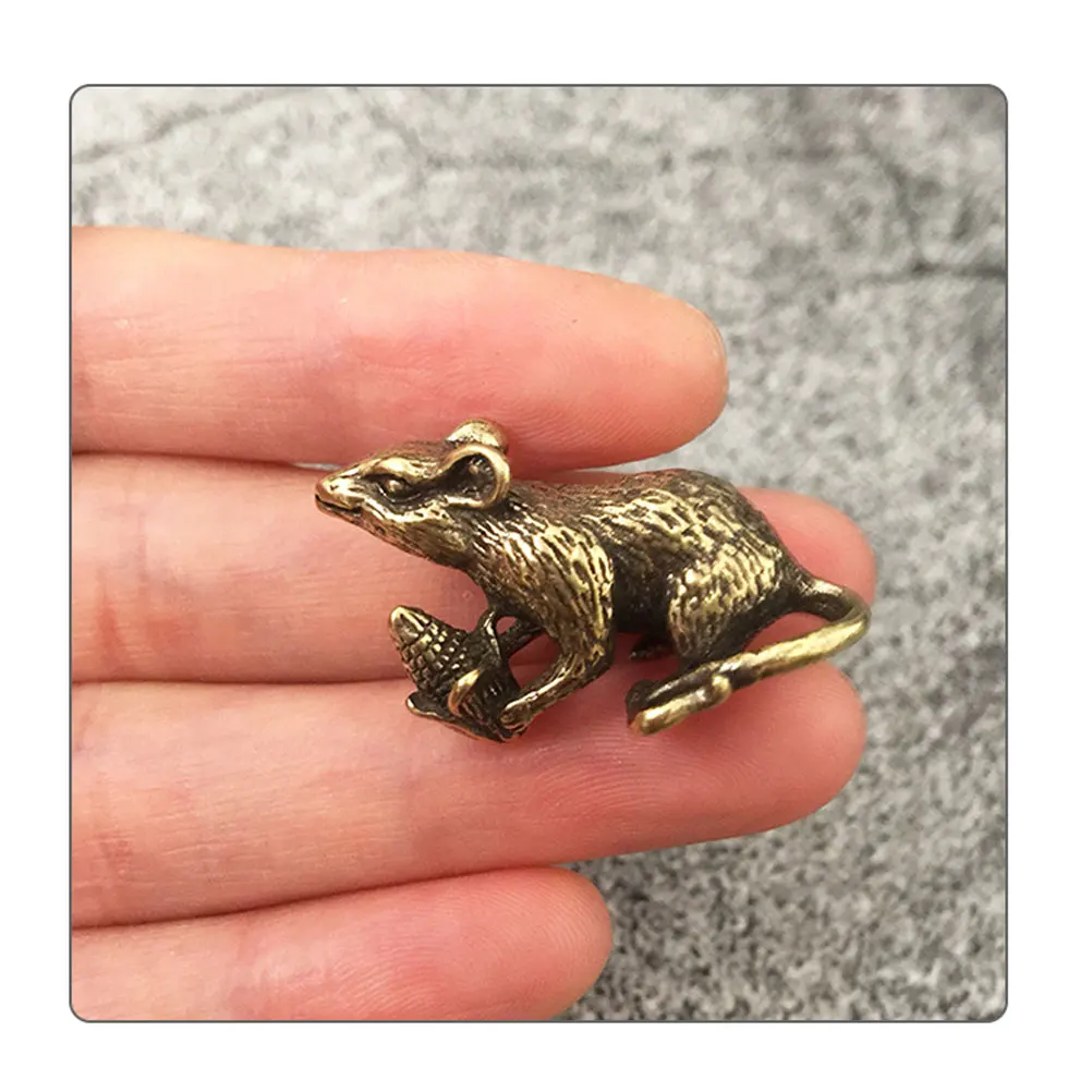 2 Pcs Creative Keychains Brass Pendents Mouse Decor Metal Jewelry Lightweight Durable Fashion Necklace Hanging nament
2 Pcs Creative Keychains Brass Pendents Mouse Decor Metal Jewelry Lightweight Durable Fashion Necklace Hanging nament