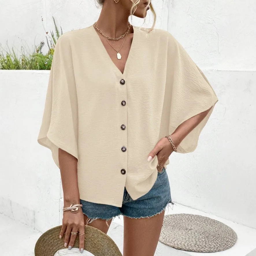Women's Blouse V Neck 3/4 Sleeve Loose Fit Blouses Oversized Batwing Sleeve Beige Top Button Down Shirt Cropped Lightweight
Women's Blouse V Neck 3/4 Sleeve Loose Fit Blouses Oversized Batwing Sleeve Beige Top Button Down Shirt Cropped Lightweight