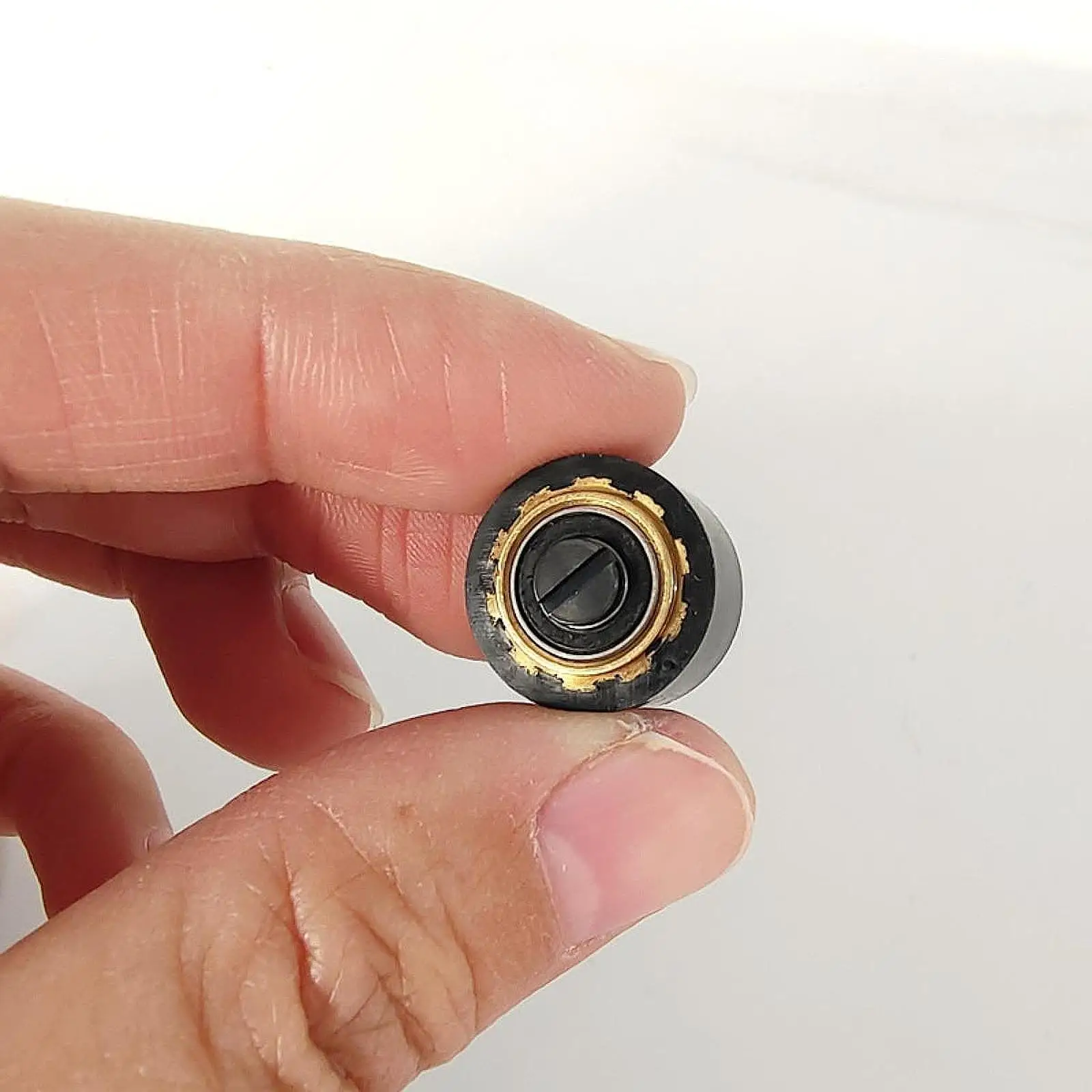 Belt Sander Roller Bearing High Performance Sturdy Belt Sander Bearing Roller for Metal Polishing Deburring Sanding Woodworking
Belt Sander Roller Bearing High Performance Sturdy Belt Sander Bearing Roller for Metal Polishing Deburring Sanding Woodworking