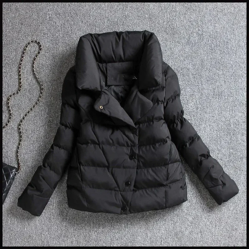 Женское короткое пальто, зима 2024, новая корейская версия, утепленные хлопковые куртки с воротником-стойкой, женские теплые парки, повседневные пальто, топы
Женское короткое пальто, зима 2024, новая корейская версия, утепленные хлопковые куртки с воротником-стойкой, женские теплые парки, повседневные пальто, топы