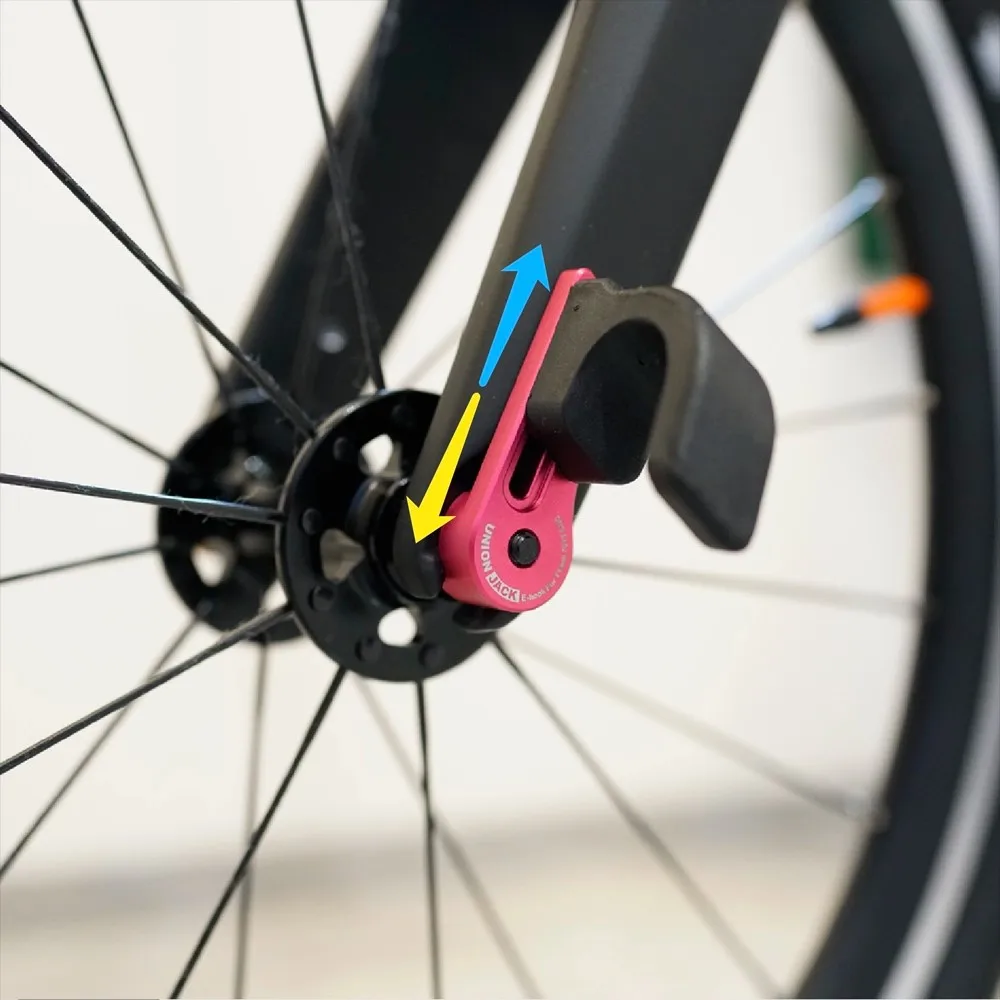 UnionJack модифицированная передняя вилка с электронной пряжкой, зажим с крючком, регулируемый электронный крючок, парковочный баланс для складного велосипеда Brompton Tline MiniVelo, 17 г
UnionJack модифицированная передняя вилка с электронной пряжкой, зажим с крючком, регулируемый электронный крючок, парковочный баланс для складного велосипеда Brompton Tline MiniVelo, 17 г