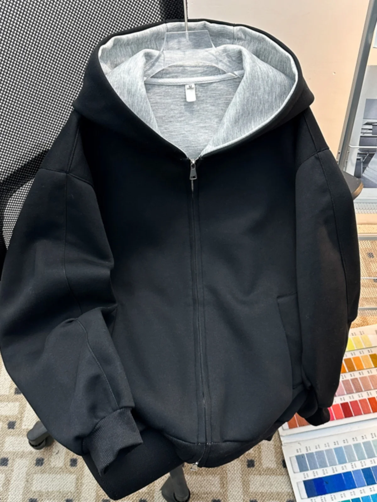 Mens With Hat New Hoodie Coats Spring Styles Multiple Variations Design Options Office Business Mature Mensswear Casual Fashion
Mens With Hat New Hoodie Coats Spring Styles Multiple Variations Design Options Office Business Mature Mensswear Casual Fashion