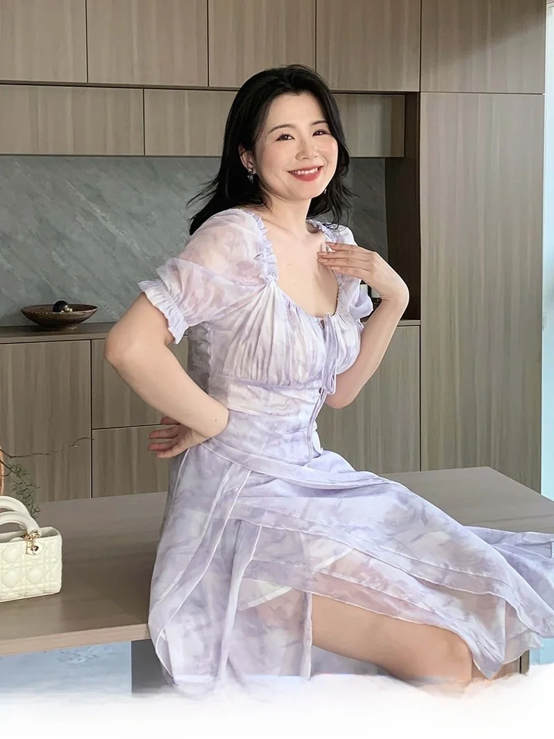 Новая летняя шифоновая миди-юбка А-силуэта с цветочным принтом для полных женщин, элегантная, в стиле феи, для повседневной носки
Новая летняя шифоновая миди-юбка А-силуэта с цветочным принтом для полных женщин, элегантная, в стиле феи, для повседневной носки