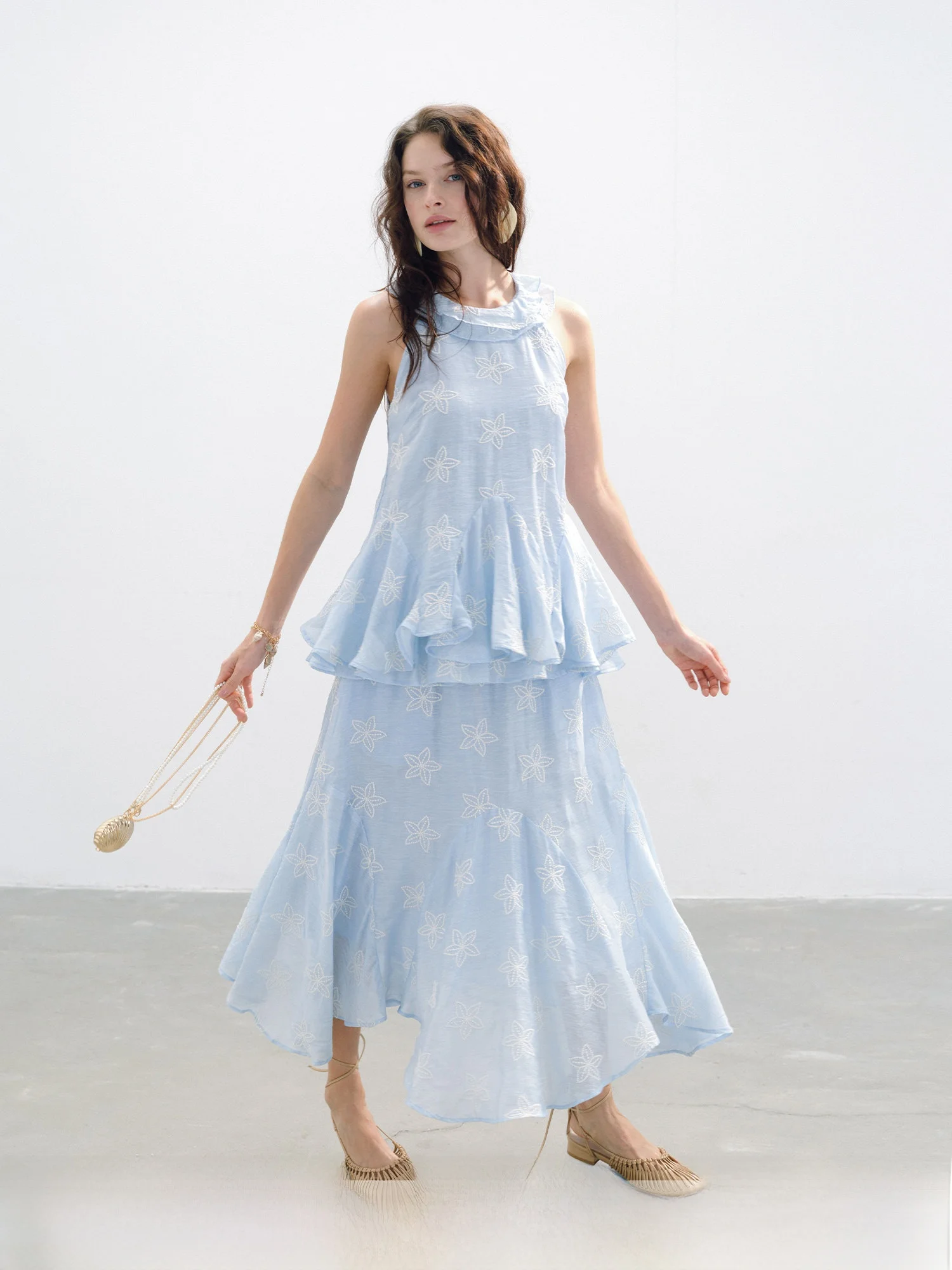 Elegant Floral Embroidery Half Skirt Set Women's Fashion Two-Piece Suit round Neckline Summer Collection Chinese Brand
Elegant Floral Embroidery Half Skirt Set Women's Fashion Two-Piece Suit round Neckline Summer Collection Chinese Brand