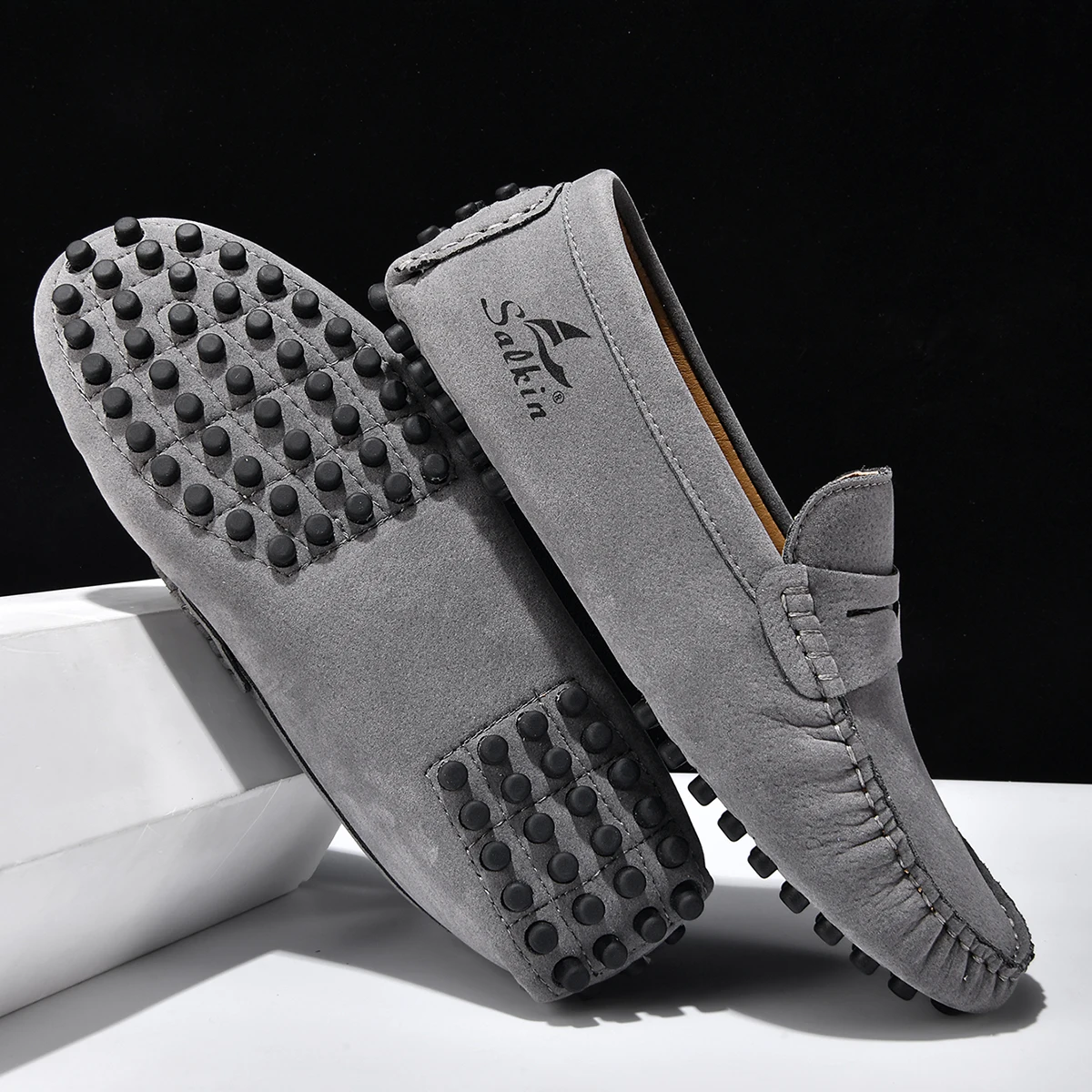 Quality Men's Suede Slip On Loafers Preppy Lightweight Breathable Wallking Driving Shoes Comfort fashion Outdoor Men's Sneakers
Quality Men's Suede Slip On Loafers Preppy Lightweight Breathable Wallking Driving Shoes Comfort fashion Outdoor Men's Sneakers