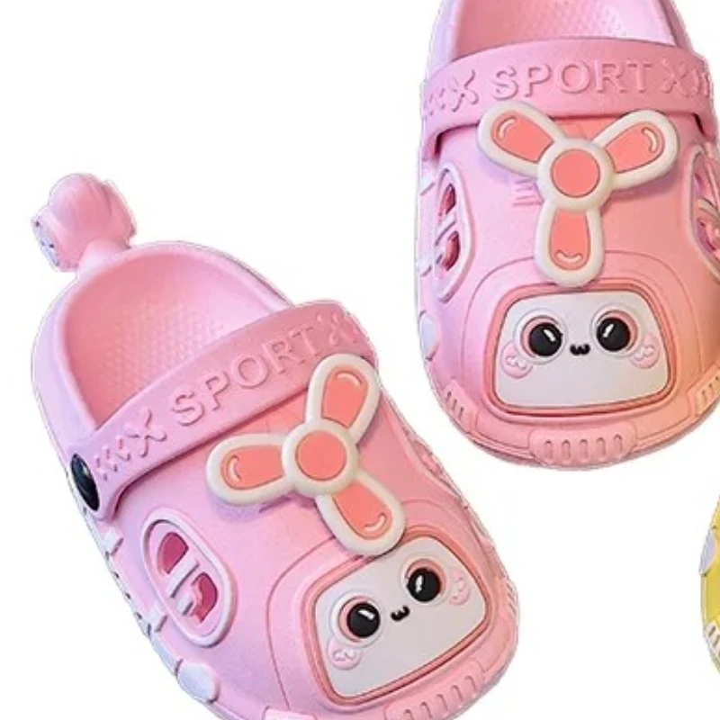 Children Cute Plane Summer Kid Holes Soft Bottom Boys Non-slip Outside Wear Children's Bun Head Baby New Slippers Comfortable
Children Cute Plane Summer Kid Holes Soft Bottom Boys Non-slip Outside Wear Children's Bun Head Baby New Slippers Comfortable