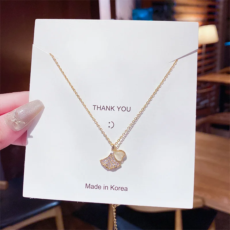 Fashion Luxury Shiny Leaf Pendant Stainless Steel Necklace for Women Zirconia Choker Necklaces Female Jewelry Gifts
Fashion Luxury Shiny Leaf Pendant Stainless Steel Necklace for Women Zirconia Choker Necklaces Female Jewelry Gifts