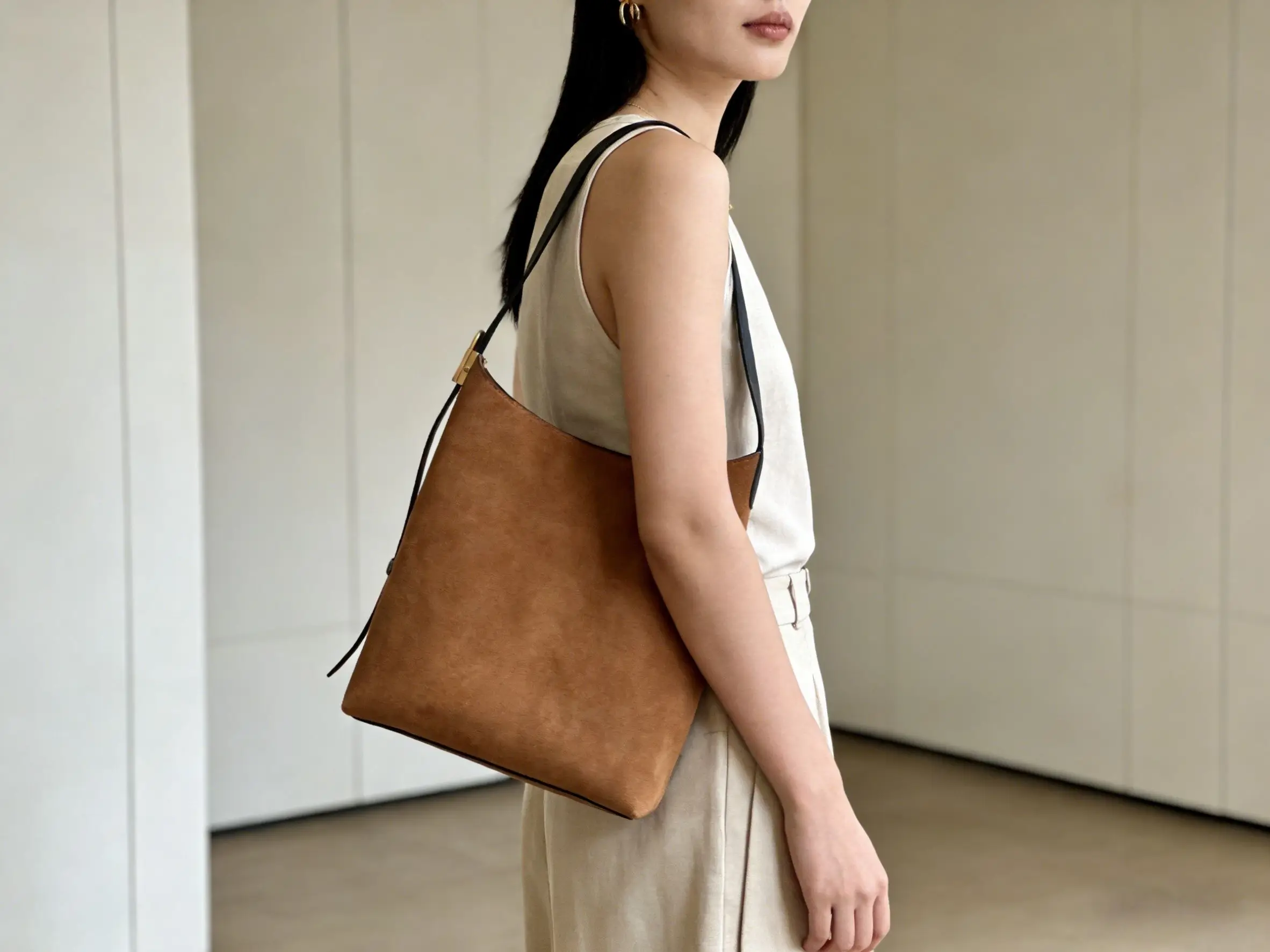 Women Leather Shoulder Bag Fashion Hobo Bag and Clutch Versatile Shoulder Bag and Handbag Set Satchel Hobo Bag Shopping Bag
Women Leather Shoulder Bag Fashion Hobo Bag and Clutch Versatile Shoulder Bag and Handbag Set Satchel Hobo Bag Shopping Bag