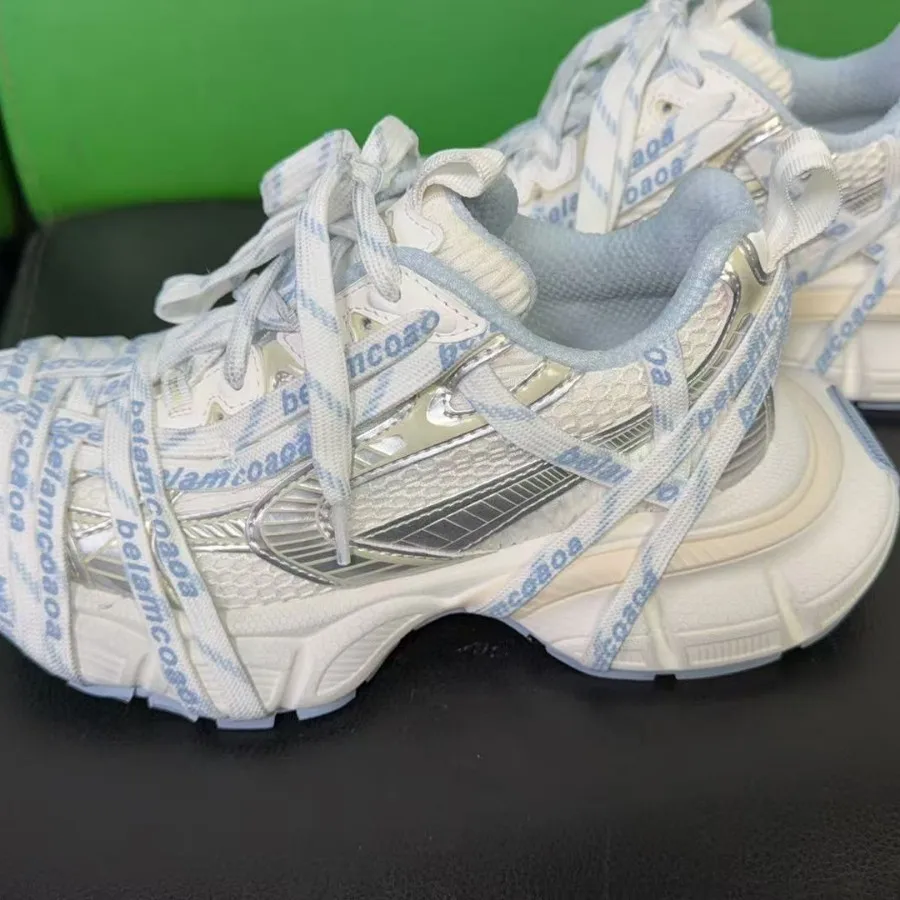 New Men's and Women's Mesh Breathable Casual Sports Shoes, High-quality Couples Increase Sports Casual Shoes Women's Shoes
New Men's and Women's Mesh Breathable Casual Sports Shoes, High-quality Couples Increase Sports Casual Shoes Women's Shoes
