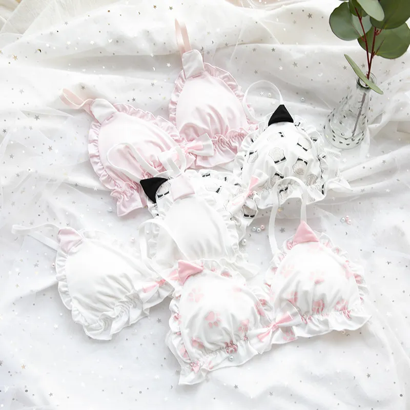 Japanese soft girl bra set, cute kitten paw design, milk silk fabric, wire-free triangular cup women's lingerie
Japanese soft girl bra set, cute kitten paw design, milk silk fabric, wire-free triangular cup women's lingerie