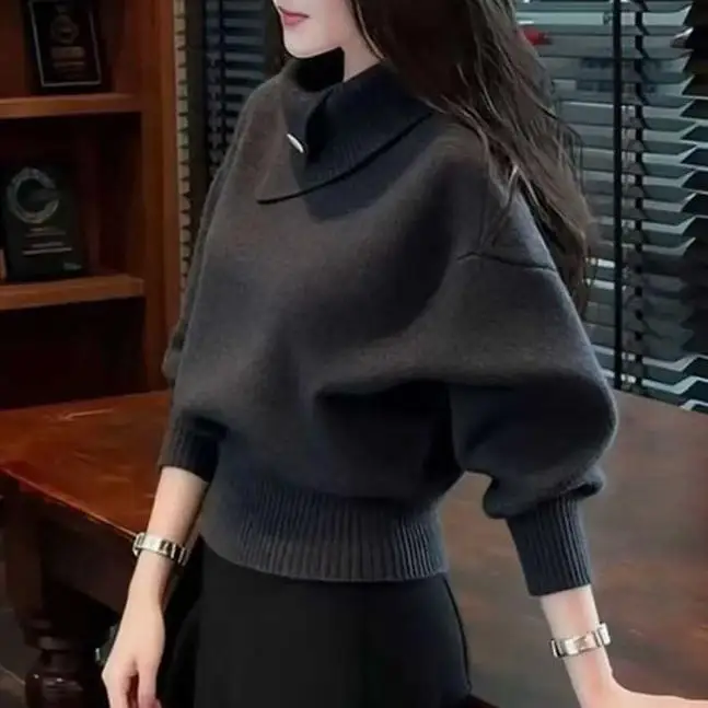 Женский модный повседневный свитер, дизайн Sense, ленивый стиль, базовый слой, вязаный пуловер, элегантный базовый свободный свитер с полуводолазкой
Женский модный повседневный свитер, дизайн Sense, ленивый стиль, базовый слой, вязаный пуловер, элегантный базовый свободный свитер с полуводолазкой