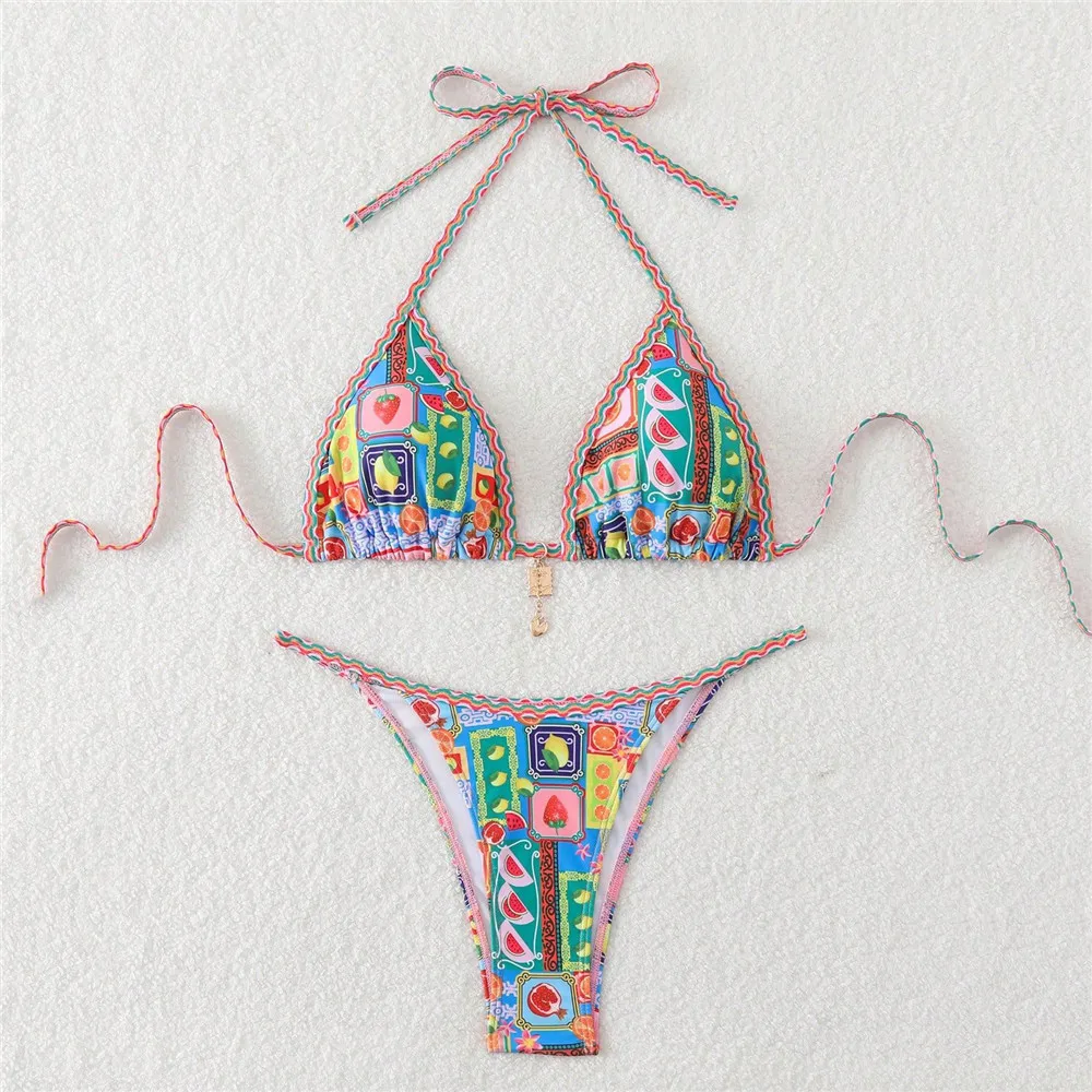 Сексуальный купальник с фруктовым принтом, треугольный микро-бикини, женский купальник 2022, мини-стринги, купальный костюм, комплекты бикини De Mujer
Сексуальный купальник с фруктовым принтом, треугольный микро-бикини, женский купальник 2022, мини-стринги, купальный костюм, комплекты бикини De Mujer