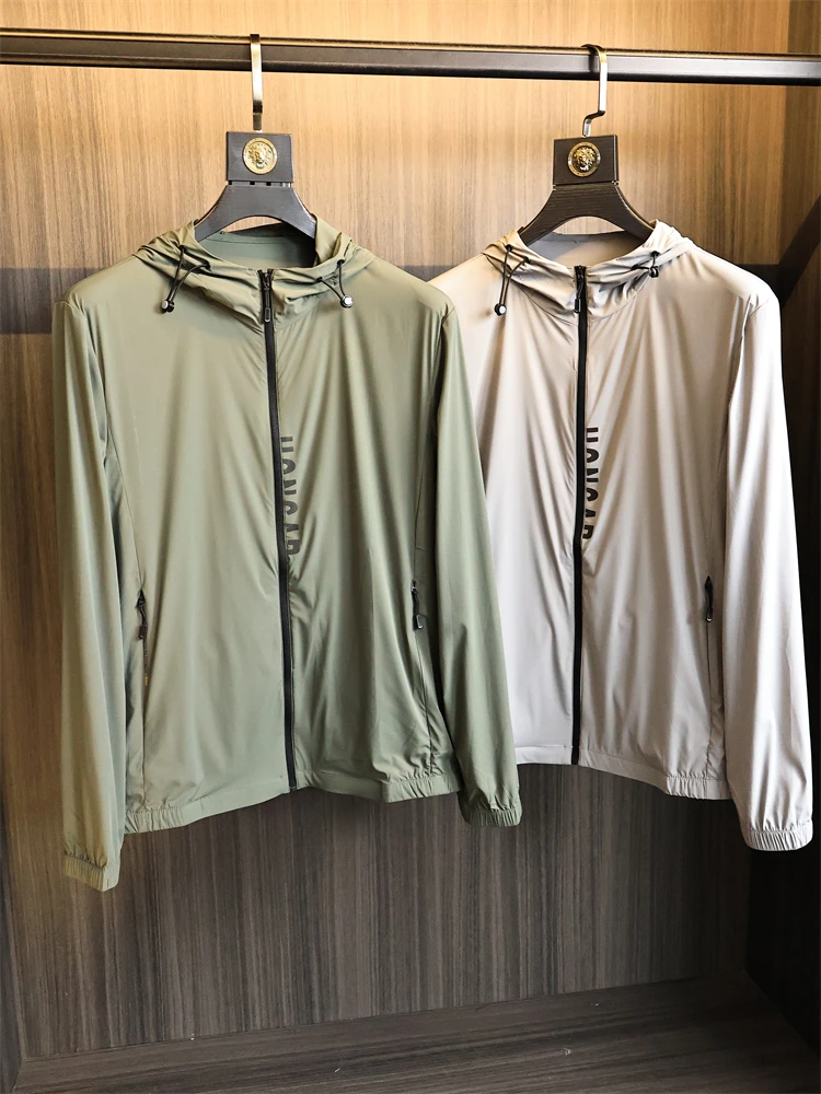 Silky Draping Breathable High Elasticity Sun Protection Technology Ultra-Thin Summer Men's Color Hooded Casual Jacket
Silky Draping Breathable High Elasticity Sun Protection Technology Ultra-Thin Summer Men's Color Hooded Casual Jacket