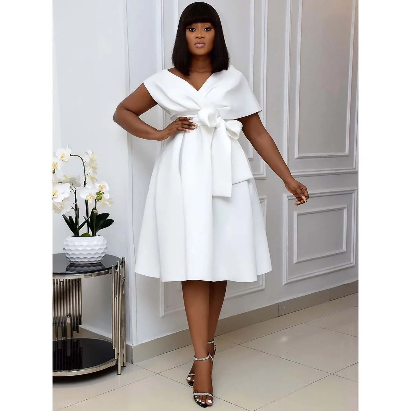 Women's Sexy Deep V-Neck A-Line Flared Dress Evening Gown
Women's Sexy Deep V-Neck A-Line Flared Dress Evening Gown