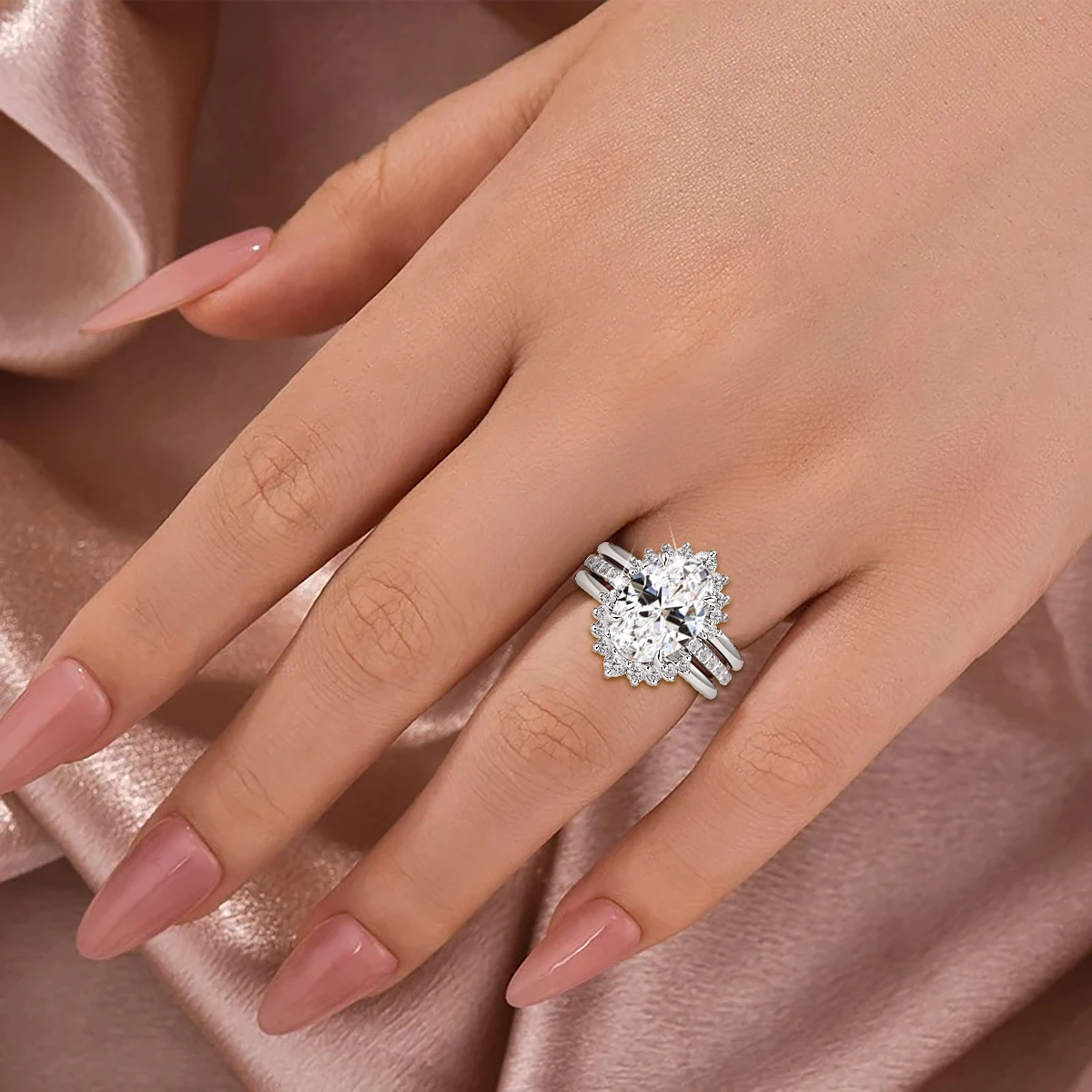 Luxury 3Pcs 5ct Oval Cut Moissanite Wedding Ring Set 925 Sterling Silver Stackable Engagement Ring for Women Bride Luxury Gifts
Luxury 3Pcs 5ct Oval Cut Moissanite Wedding Ring Set 925 Sterling Silver Stackable Engagement Ring for Women Bride Luxury Gifts
