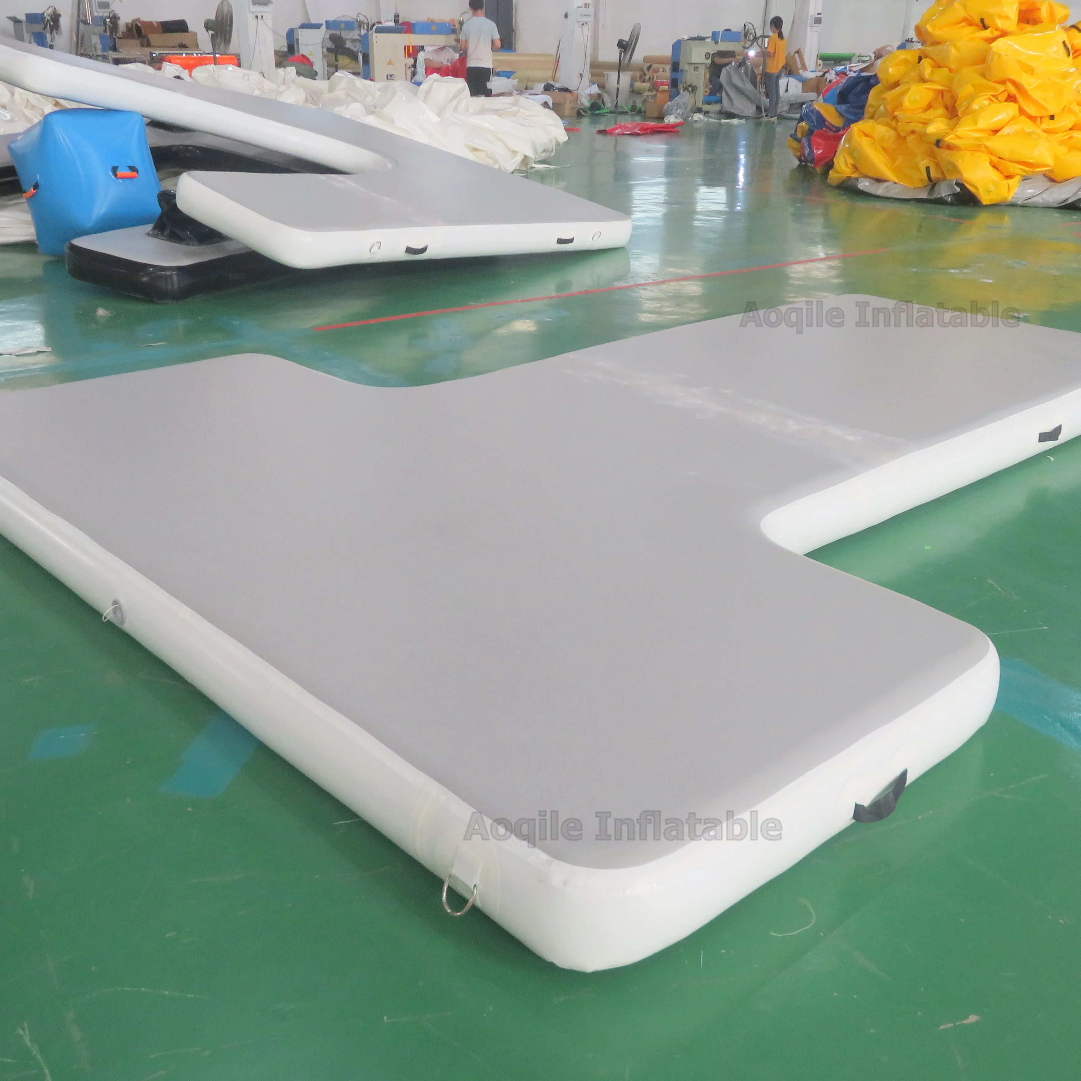 Customized T Shape Water Floating Island Inflatable Sup Fishing Platform Mats Floating Dock
Customized T Shape Water Floating Island Inflatable Sup Fishing Platform Mats Floating Dock