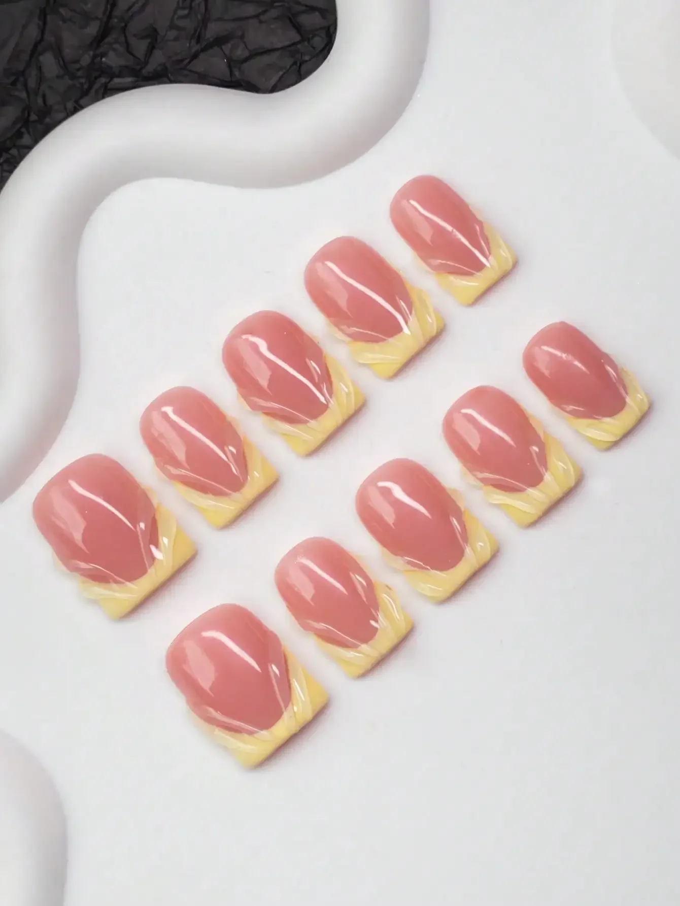 10pcs Square Shaped Handmade Nail Tips, Y2K Baddie Style, Nude & Yellow Color With French Tip Design, Suitable For Women & Girls
10pcs Square Shaped Handmade Nail Tips, Y2K Baddie Style, Nude & Yellow Color With French Tip Design, Suitable For Women & Girls