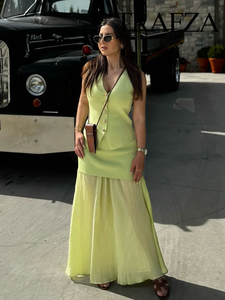 TRAFZA Women Fashion 2 Piece Set Single-Breasted Sleeveless V-Neck Knitted Vest Top+High Waist Splicing Zipper Chic Long Skirt
TRAFZA Women Fashion 2 Piece Set Single-Breasted Sleeveless V-Neck Knitted Vest Top+High Waist Splicing Zipper Chic Long Skirt