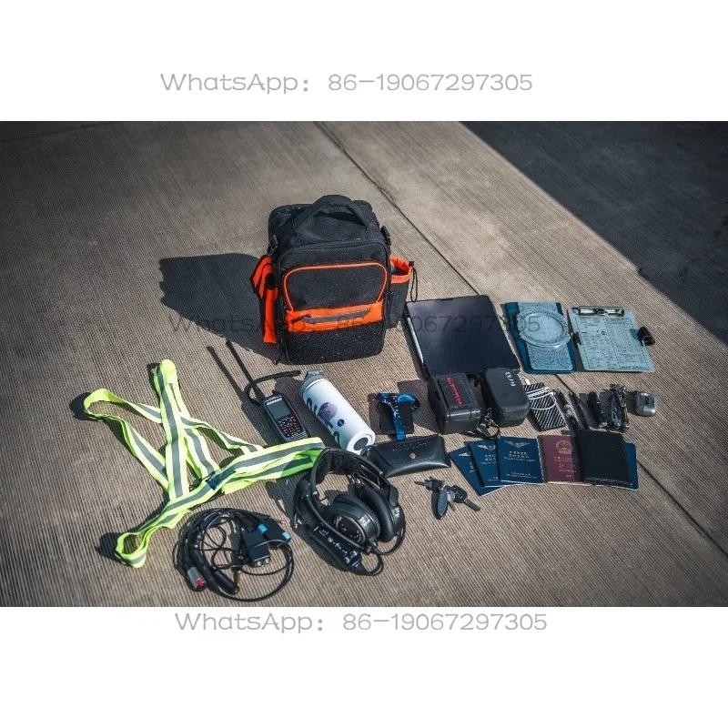 Flight Commuter Bag DA40 Flight Gear Shoulder Bag
Flight Commuter Bag DA40 Flight Gear Shoulder Bag