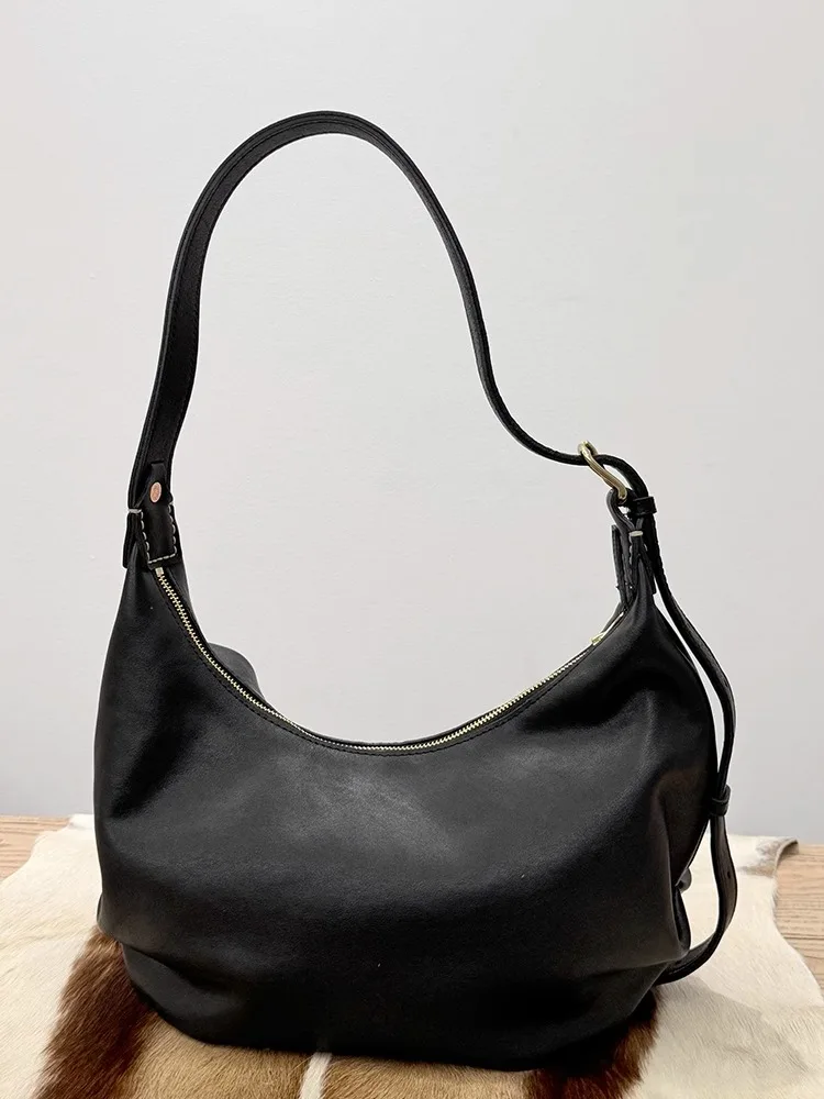 casual designers hand-made high-quality genuine leather women's black shoulder bag outdoor daily cowhide ladies black tote bag
casual designers hand-made high-quality genuine leather women's black shoulder bag outdoor daily cowhide ladies black tote bag