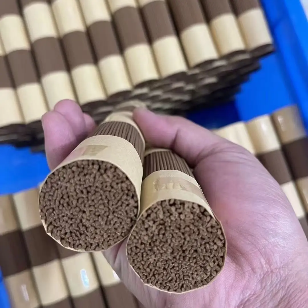 100g Natural Agarwood Incense Sticks for Home Use, for Blessing Ceremonies and Buddha Worship Incense
100g Natural Agarwood Incense Sticks for Home Use, for Blessing Ceremonies and Buddha Worship Incense