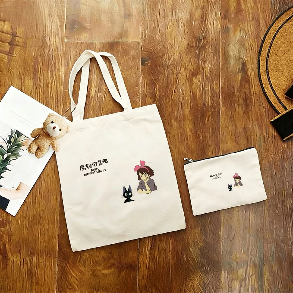 3pcs/set Large Capacity Kiki's Delivery Service Kiki Witch Canvas Tote Bag Kawaii Anime Girl Print Studio Ghibli Fan Gift Bag
3pcs/set Large Capacity Kiki's Delivery Service Kiki Witch Canvas Tote Bag Kawaii Anime Girl Print Studio Ghibli Fan Gift Bag