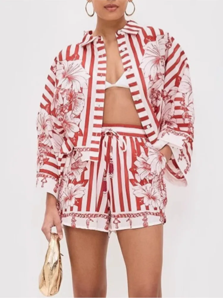Casual Printed Two Piece Set Women 2025 Fashion Beach Vacation Button Bat Sleeve Shirts And Drawstring High Waist Shorts 2 Sets
Casual Printed Two Piece Set Women 2025 Fashion Beach Vacation Button Bat Sleeve Shirts And Drawstring High Waist Shorts 2 Sets
